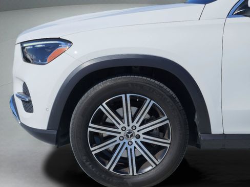 Used 2024 Mercedes-Benz GLE 350 4MATIC image 33