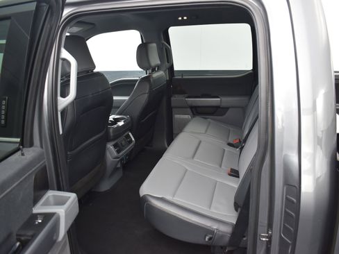 Used 2023 Ford F150 Lariat image 9