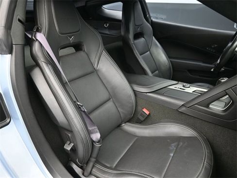 Used 2017 Chevrolet Corvette Z06 image 12