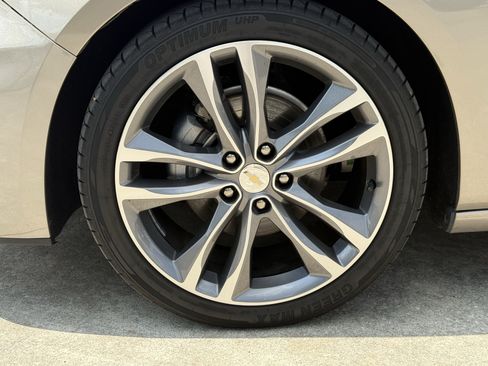 Used 2024 Chevrolet Malibu LT FWD image 12