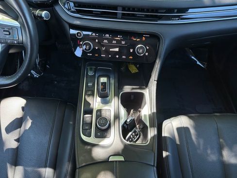 Used 2023 INFINITI QX60 Luxe w/ Cargo Package AWD/4WD image 11