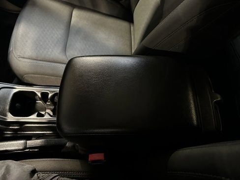 Used 2022 Jeep Gladiator Sport image 25