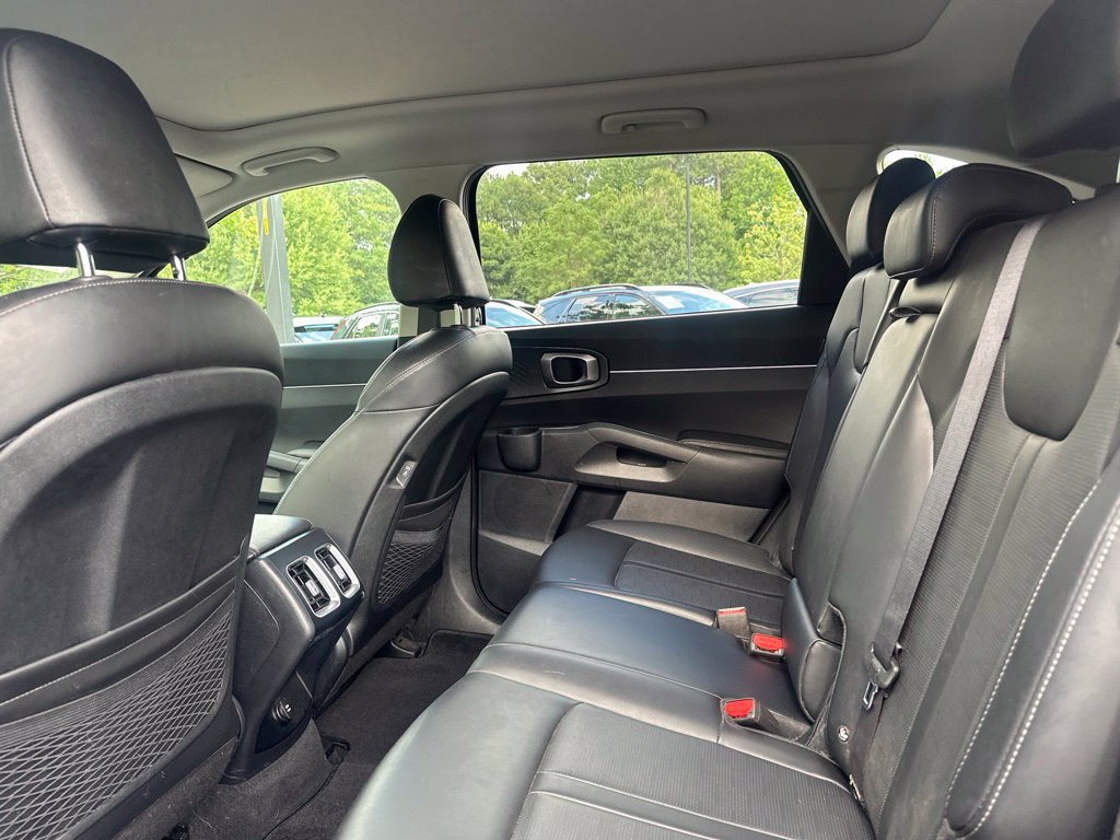 Used 2024 Kia Sorento S w/ Panoramic Sunroof Package AWD/4WD image 6