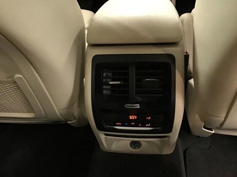 Used 2019 BMW X3 xDrive30i w/ Driving Assistance Package image 25