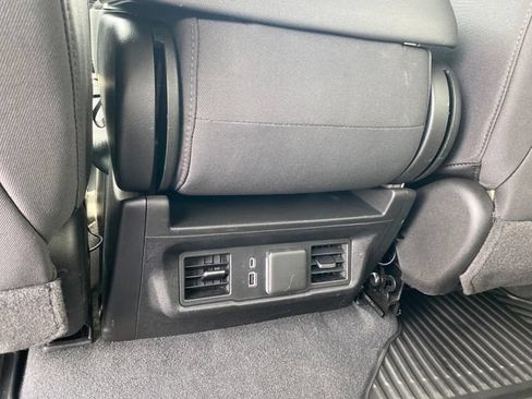 Certified 2024 Chevrolet Silverado 1500 LT AWD/4WD image 20