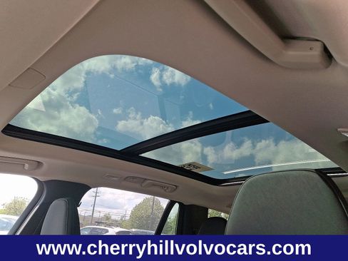 New 2026 Volvo XC90 B6 Plus w/ Protection Package Premier image 13