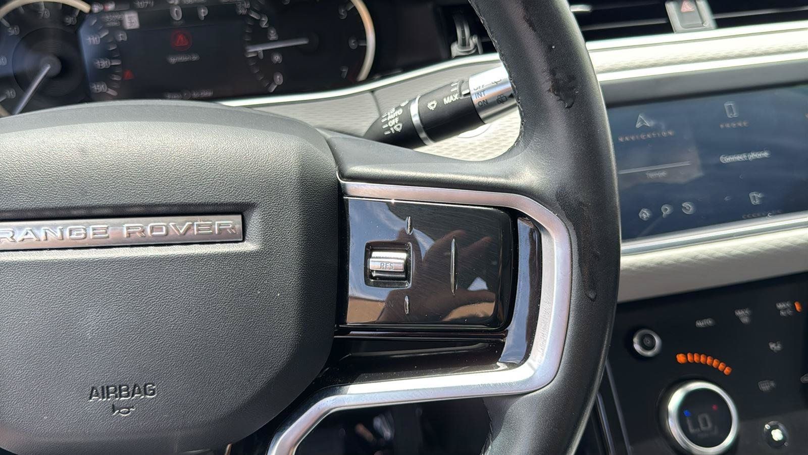 Used 2022 Land Rover Range Rover Evoque S AWD/4WD image 14