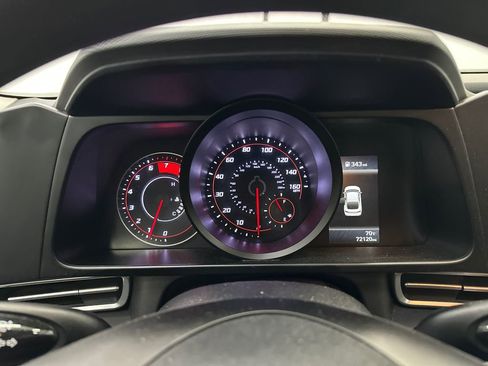 Used 2023 Hyundai Elantra SEL FWD image 25