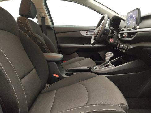 Used 2023 Kia Forte LXS FWD image 21