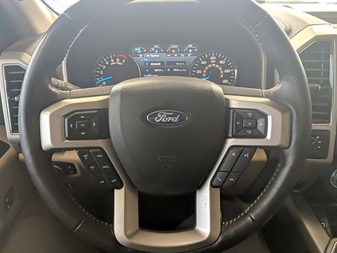 Used 2017 Ford F150 Lariat w/ Equipment Group 502A Luxury image 18