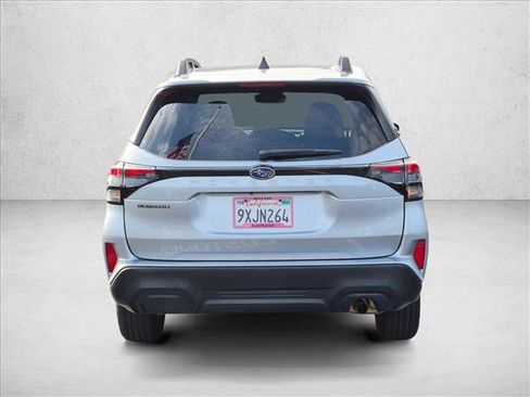 Certified 2026 Subaru Forester Premium AWD/4WD image 7