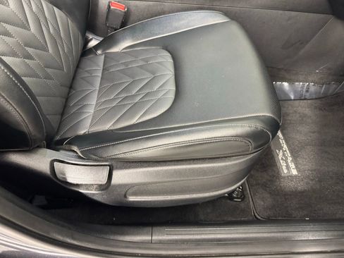 Used 2024 Kia Sportage X-Line w/ X-Line Premium Package image 36