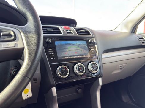 Used 2018 Subaru Forester 2.5i Premium AWD/4WD image 21