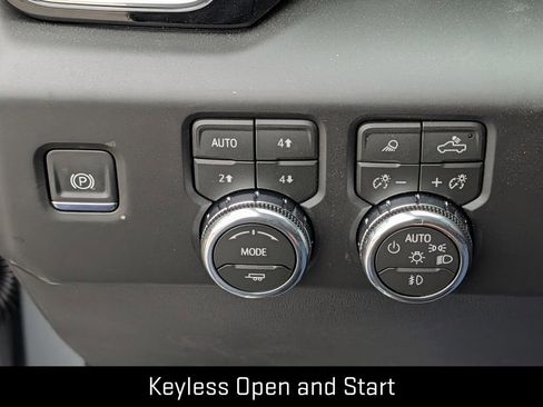 New 2026 GMC Sierra 1500 Denali w/ Technology Package AWD/4WD image 22