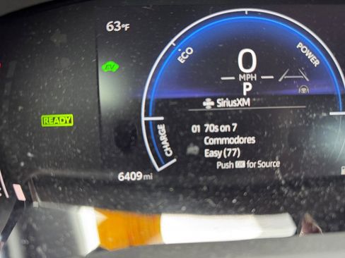 Used 2026 Toyota Camry SE image 11