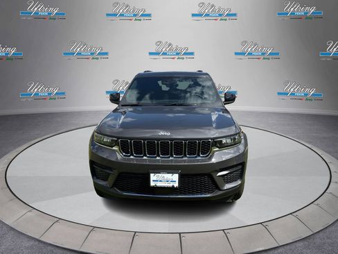 New 2025 Jeep Grand Cherokee Laredo X w/ Luxury Tech Group I image 8