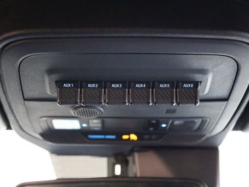 Used 2023 Ford Bronco Black Diamond w/ Sasquatch Package image 27