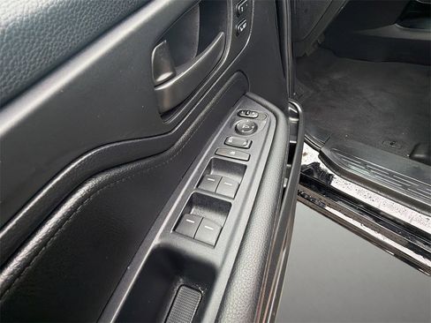 Used 2025 Honda Odyssey Sport-L image 6