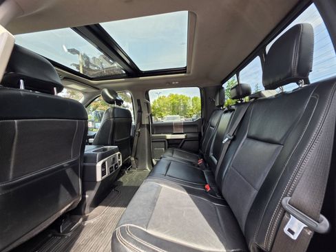 Used 2019 Ford F350 Lariat w/ Lariat Ultimate Package AWD/4WD image 12