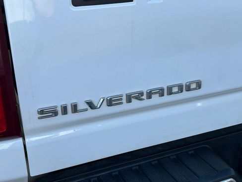 Used 2021 Chevrolet Silverado 3500 W/T w/ Gooseneck/5TH Wheel Package AWD/4WD image 6
