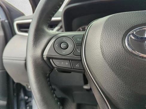 Used 2024 Toyota Corolla Cross SE image 14