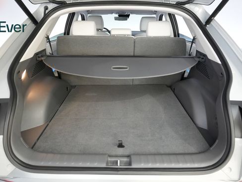 Used 2024 Hyundai Ioniq 5 Limited RWD image 8