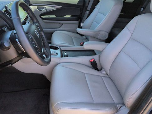 Used 2021 Honda Ridgeline RTL image 16