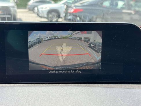 Used 2024 MAZDA MAZDA3 s FWD image 21