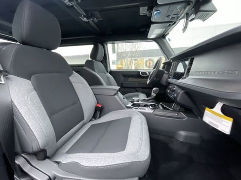 New 2025 Ford Bronco 2-Door image 20
