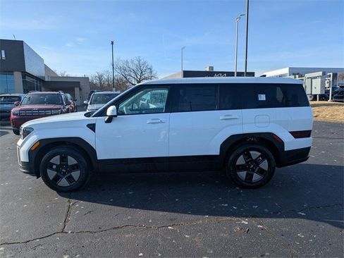 New 2026 Hyundai Santa Fe SE image 7