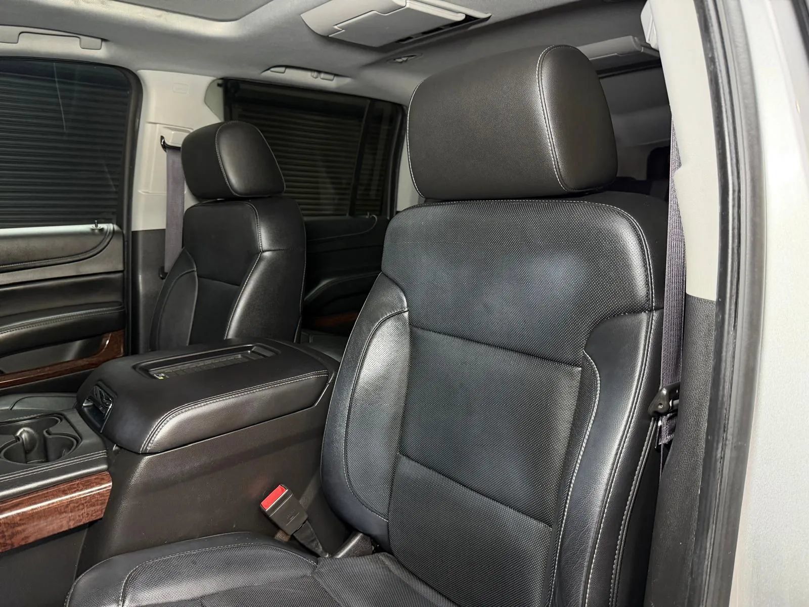 Used 2016 GMC Yukon XL SLT w/ Open Road Package RWD image 35