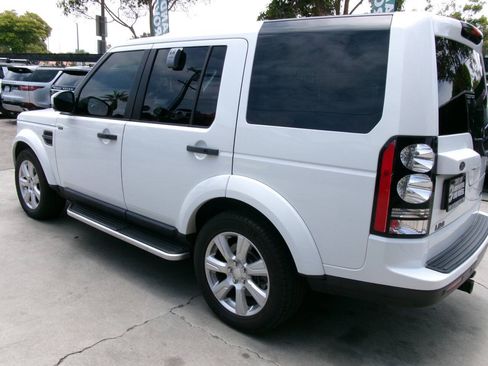 Used 2015 Land Rover LR4 HSE AWD/4WD image 3