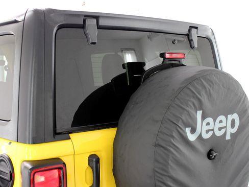 Used 2019 Jeep Wrangler Unlimited Rubicon image 20