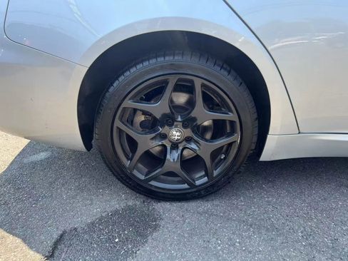 Used 2021 Alfa Romeo Giulia Sprint w/ Nero Edizione image 21