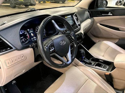 Used 2017 Hyundai Tucson Limited w/ Limited Ultimate Package 03 AWD/4WD image 8
