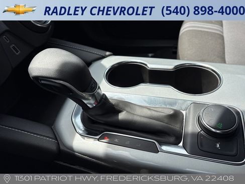 Used 2025 Chevrolet Blazer LT AWD/4WD image 11
