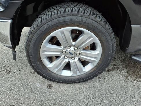 Certified 2018 Ford F150 XLT w/ Equipment Group 302A Luxury AWD/4WD image 5