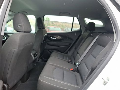 Certified 2022 GMC Terrain SLE w/ Driver Convenience Package AWD/4WD image 10
