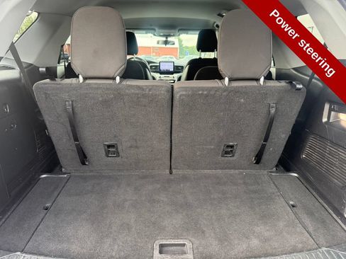 Used 2020 Ford Explorer XLT AWD/4WD image 34