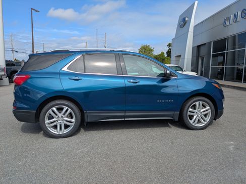 Used 2020 Chevrolet Equinox Premier AWD/4WD image 3