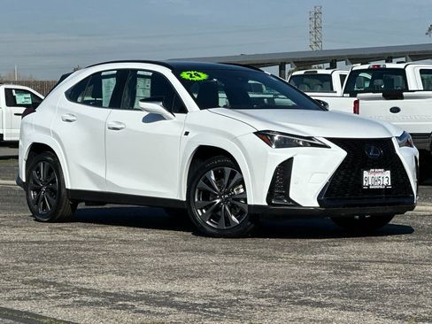 Used 2024 Lexus UX 250h F Sport image 2