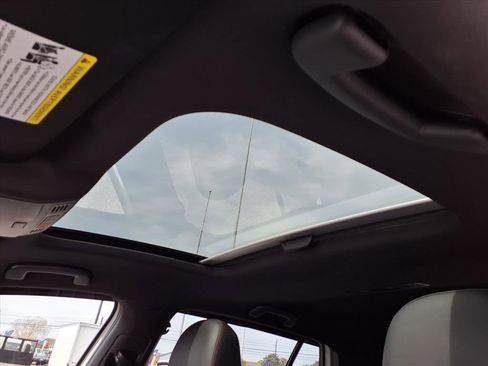 Used 2018 Volkswagen GTI Autobahn image 11