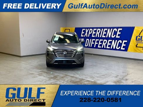 Used 2026 Nissan Rogue SL AWD/4WD image 3