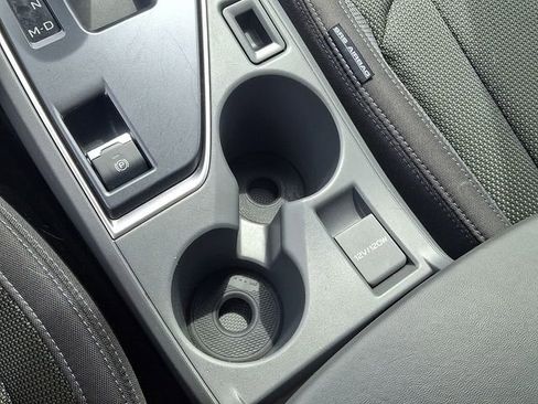 Used 2024 Subaru Crosstrek 2.0i Premium image 28