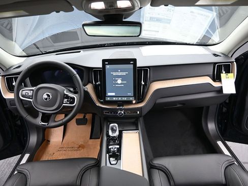 New 2026 Volvo XC60 B5 Ultra w/ Climate Package AWD/4WD image 22