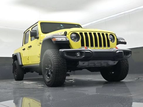 Used 2023 Jeep Gladiator Mojave AWD/4WD image 49