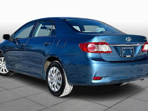 Used 2013 Toyota Corolla LE image 11