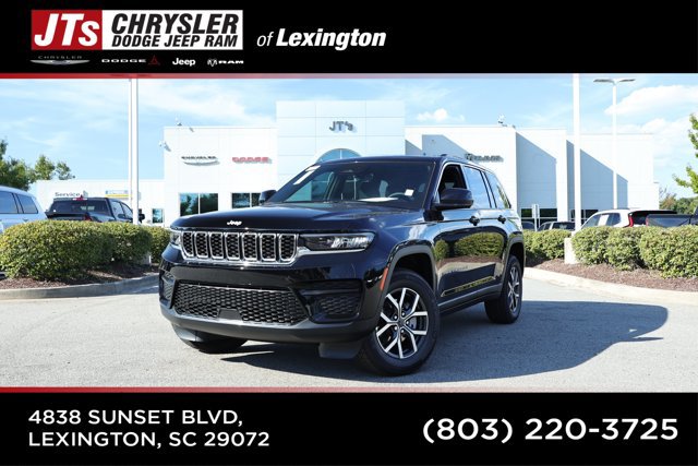 New 2027 Jeep Grand Cherokee Laredo X RWD image 1