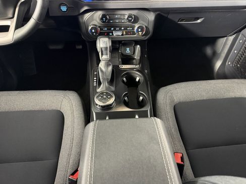 Used 2025 Ford Bronco Big Bend image 16