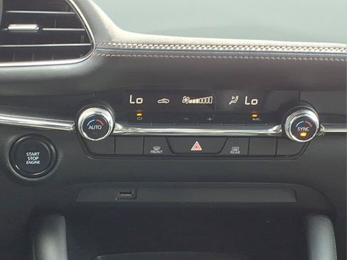 Used 2019 MAZDA MAZDA3 AWD Hatchback image 13